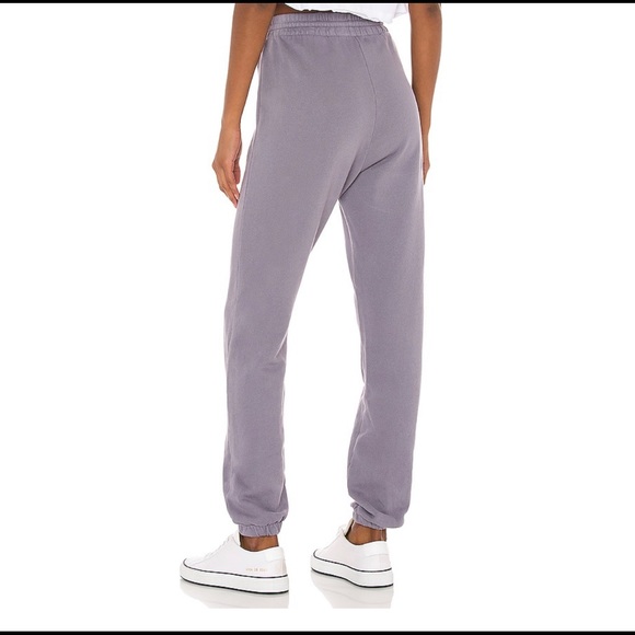 Sweatpant in Lilac Stone
LNA SMALL - Picture 4 of 4